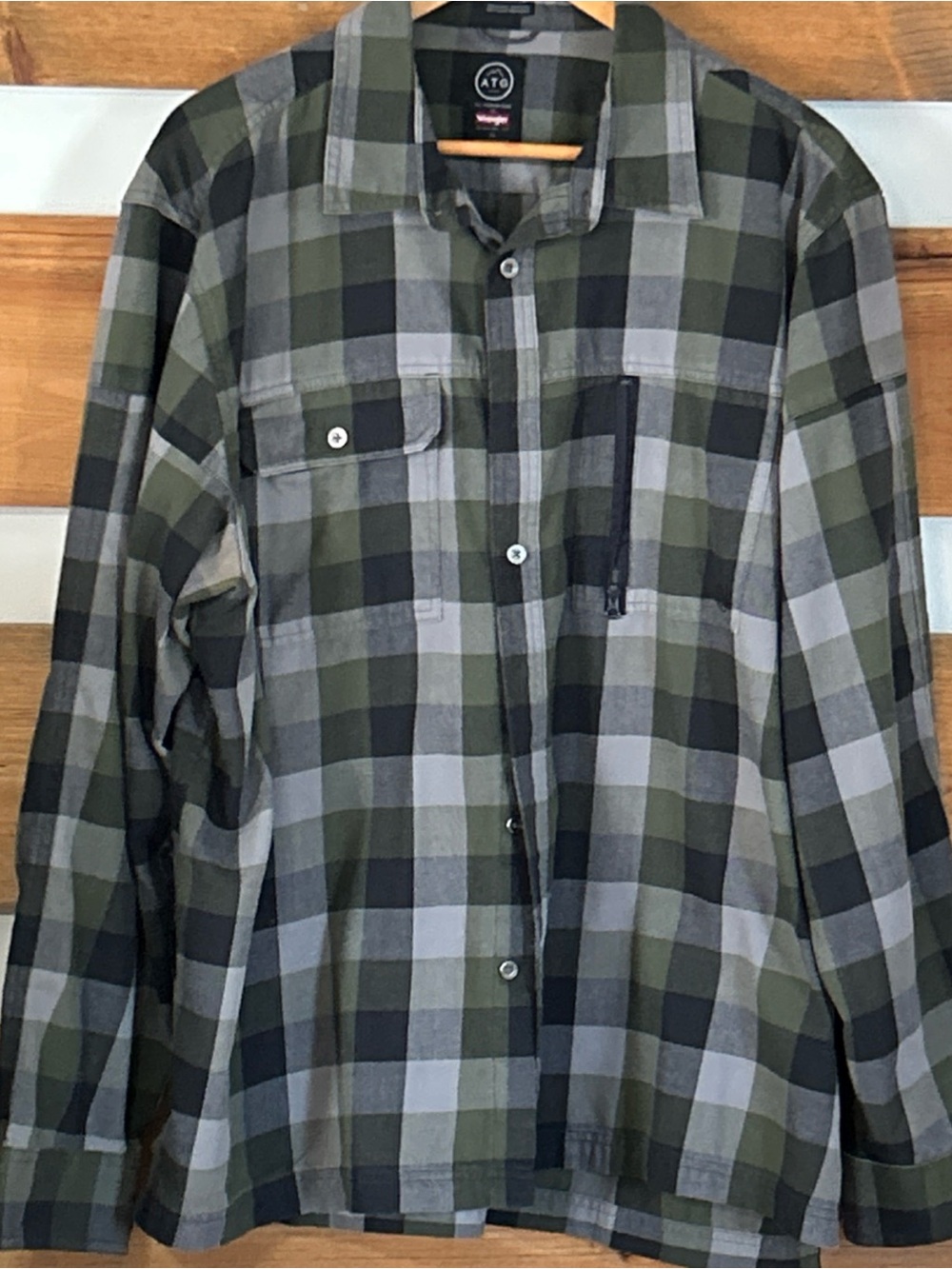 Wrangler All Terrain Gear Square Plaid Button Down Long Sleeve Men's Size XL - Picture 1 of 11